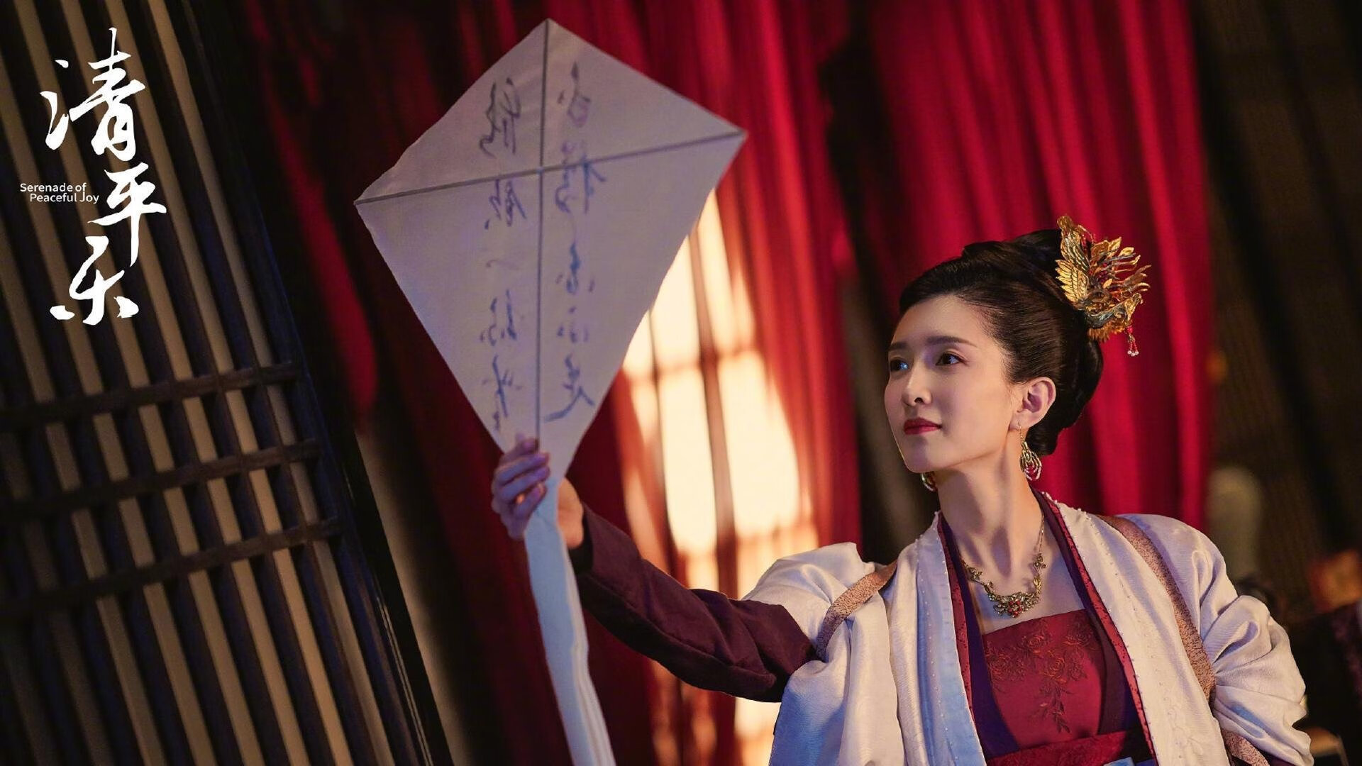 “青少年足球联赛门票销售火爆，吸引大量青少年及家长”，青少年足球比赛时间