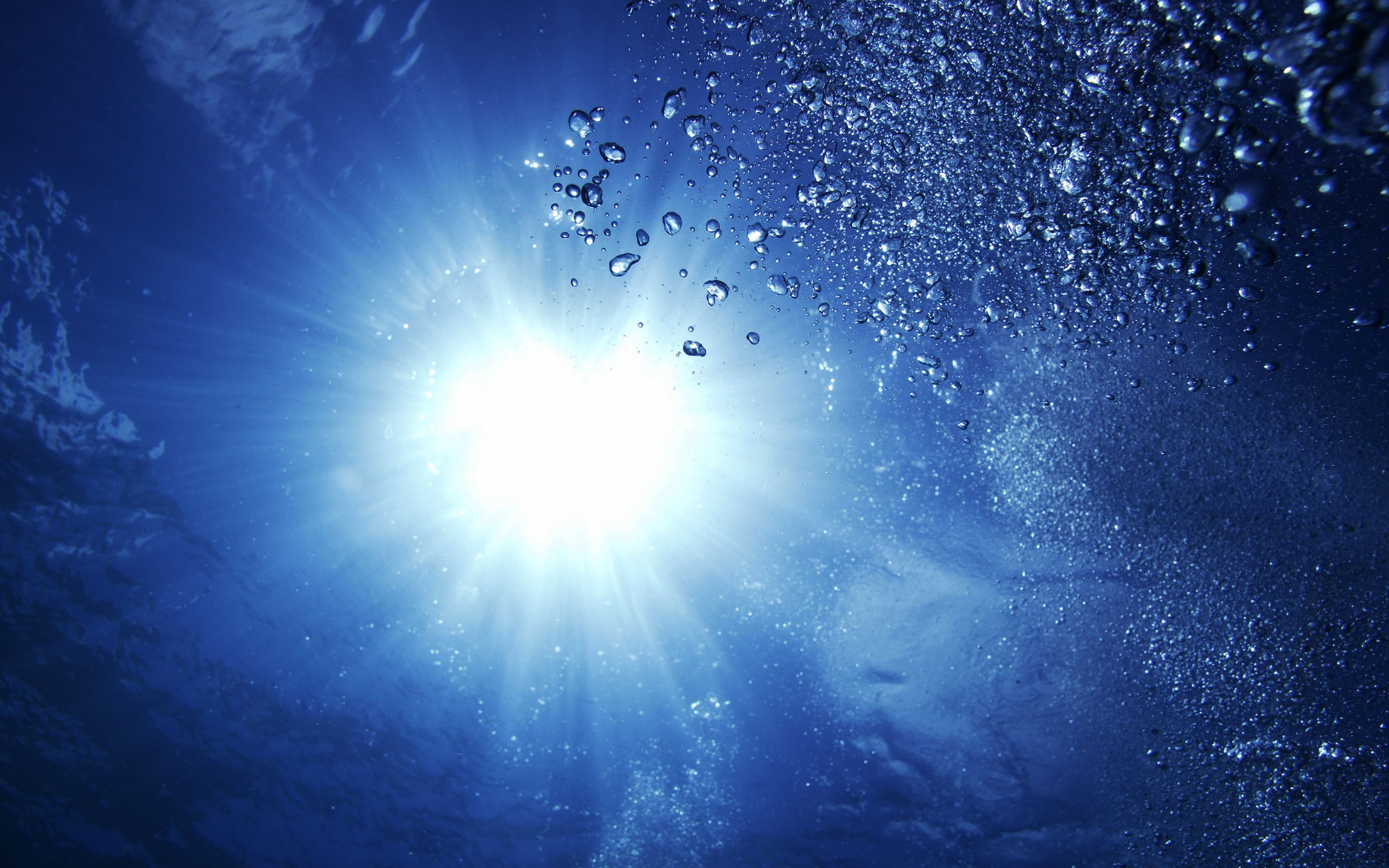 水晶宫客场大胜，赛季表现一片大气，水晶宫最好成绩
