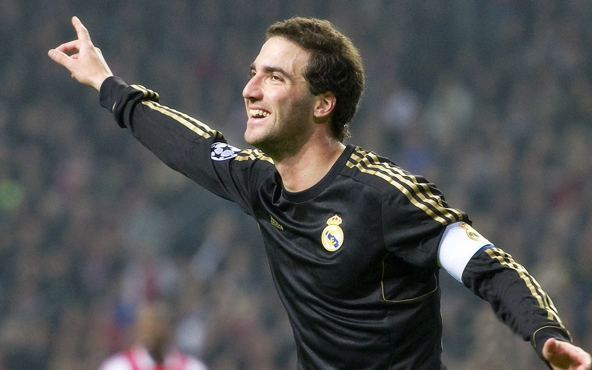 开云综合服务-未来欧冠“王者之师”排行榜，谁能走到最后？，欧冠之王是谁